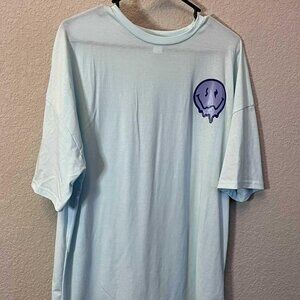 ADULT VERY OVERSIZED SMALL TSHIRT - LIKE NEW!